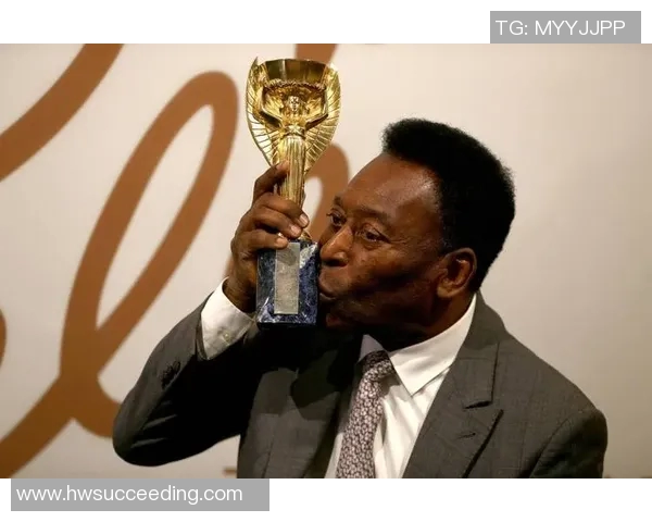 美国足球球星成长历程与未来发展潜力深度解析 美国足球球星成长历程与未来发展潜力深度解析