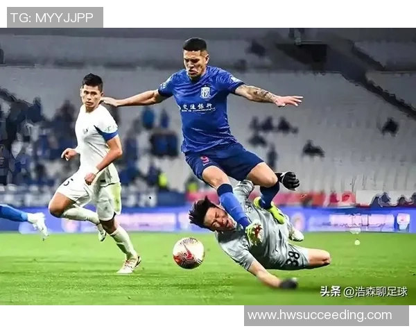 足球球星临危挺身而出关键时刻力挽狂澜助球队成功逆转 足球球星临危挺身而出关键时刻力挽狂澜助球队成功逆转